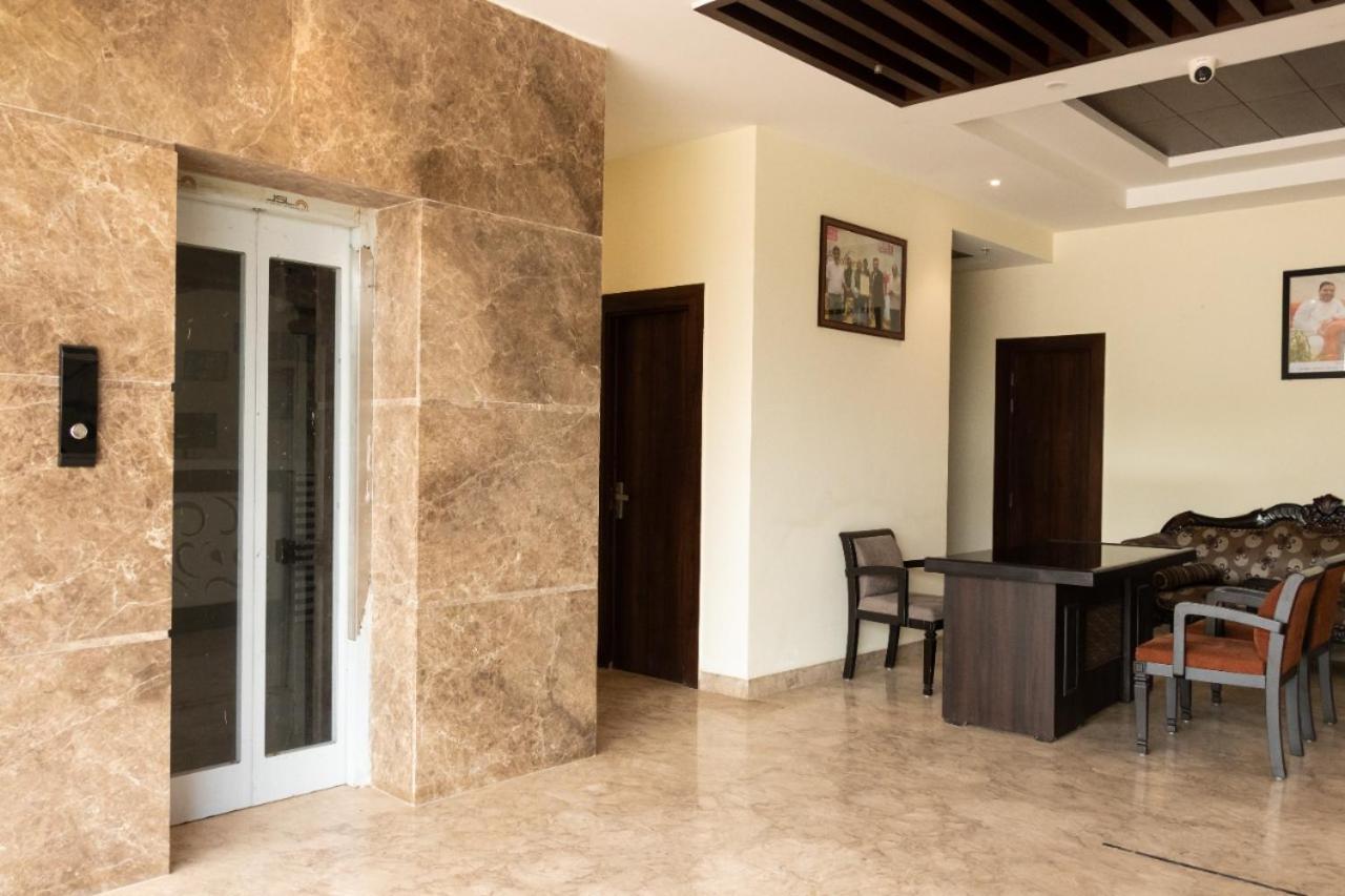 Hotel Sourav Park Inn Agra آغْرا المظهر الخارجي الصورة